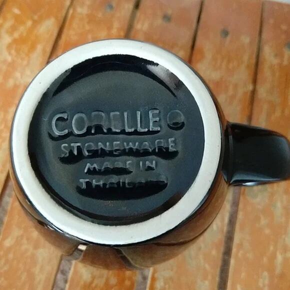 Corelle Set of 3 Black Mugs 4" tall x 3" diameter coffee tea beverage curved - Picture 6 of 10